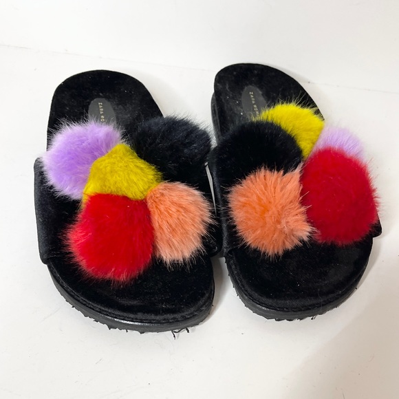 ✨Zara✨ Black Velvet Multicolor Pompom Slide Sandals